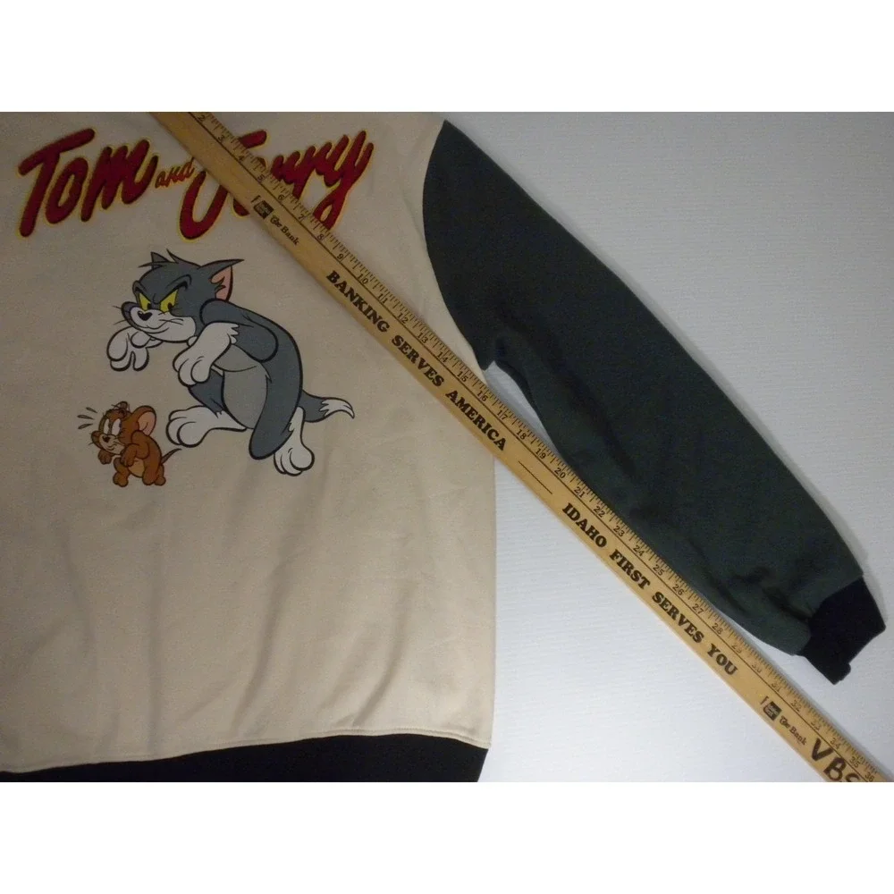 Tom and Jerry Jacket Mens M Beige Gray Snap Varsity Applique Cartoon Cat Mouse‎